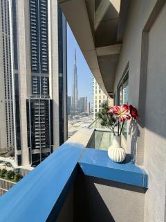 Burj Khalifa view - 2 BR apartment in Downtown - 5