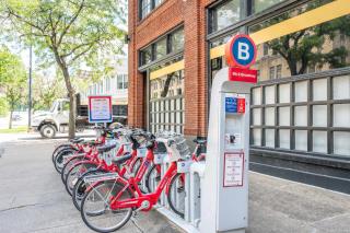 The 333 Suites 303 - Suite for 6 - 3