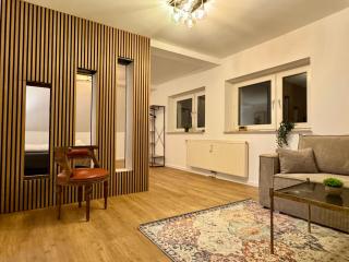 Charmante Unterkunft mit 2 Schlafzimmern, Smart-TV, WLAN - 6