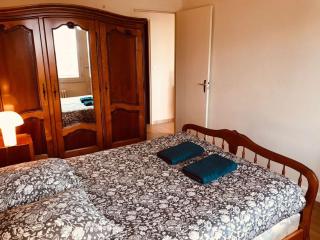 b- meuble cosy centre ville- 4 pers - ascenseur - 2