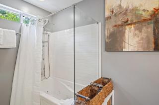 Mermaids and Magnolias - 5