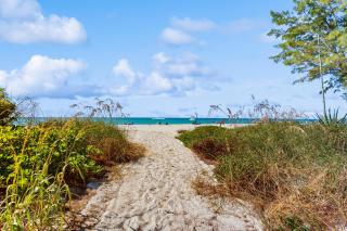 Playa Casanas South - 4