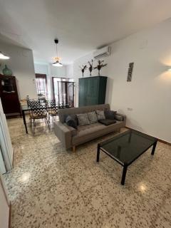 Santa Ana en pleno centro cerca de Sevilla - 9