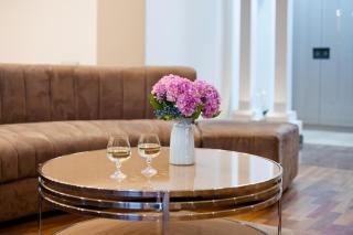 Northern Avenue, 2 bedrooms Luxury & GRAND apartment nearby La Piazza caffe HH555 - 2