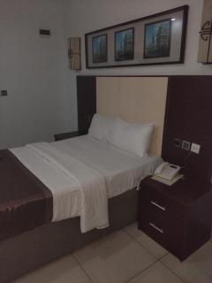 Constantia Hotel and Suites - 0