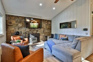 Roaring Bear Cabin - Secluded Killington Retreat with Hot Tub and Fire Pit - 6