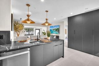 Buena Vista Oasis - 3BR Home Near Art District Family - 1