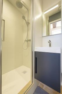 L étoile du Vieux Lyon Climatisé Netflix - 5