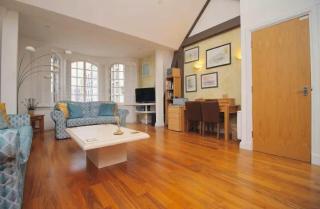 The Cardiff Central Pad – Stylish 2-Bed Apartment - 0