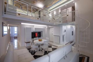 The White House - Home of the Frescoes - 1