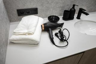 New Designer studio 9 min to Center balcony&Wi-Fi - 7