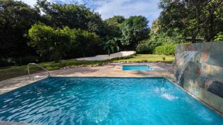 Casa Pitahaya Marbella with AC, Swimming Pool, Skate Bowl & walking distance Beach for Surfers and Nature Lovers - 1