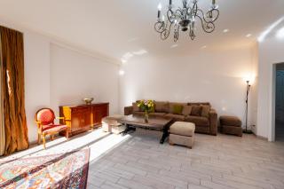 Aram street, 2 bedrooms LUXURY and UNIQUE apartment DI723 - 3