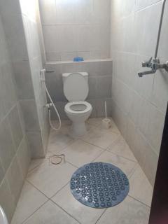 Ensuite rooms in a furnished apartment in Tudor, Mombasa TF1 - 1