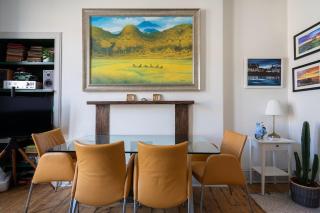 Charming Georgian Home - Steps to Tram & City Centre - 8