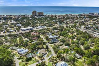 The Beachy House - 6