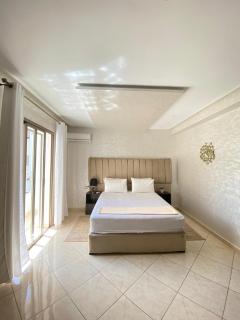 Apartment Elevator - 9