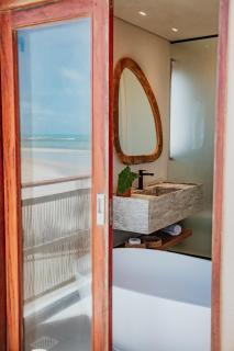 Lahaina Hotel - 2