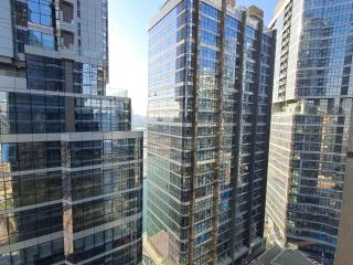 Beautiful Moments - Brand New - 5 min to ADGM, Cleveland, Galleria - 3 min walk to the Beach - Heart of Al Reem - 2BDR - 6 pax - Abu Dhabi - 4