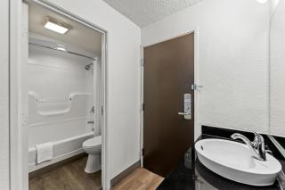 Studio 6 King of Prussia PA Philadelphia - 5