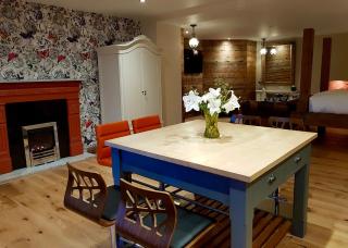 Lymestone Boutique Accommodation - 2