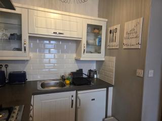 Stylish Flat in Historic Edinburgh city centre home - 1