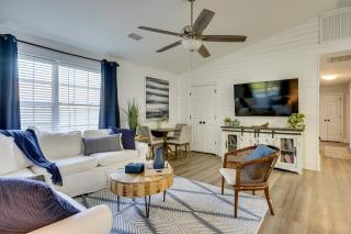 Coastal Convenience! Mt Pleasant Gem 2 Mi to Ocean - 6