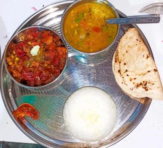 Ghumakkad Homestay - 5