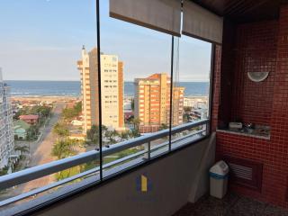 Apartamento frente mar com 3 quartos - 0