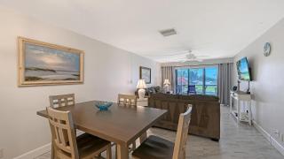 Crescent Royale Condominiums108 - 6