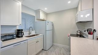 Crescent Royale Condominiums108 - 8