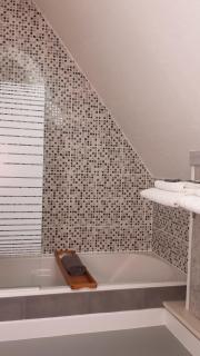 Maison van Stijn, Gezellige, Comfortabele, Hondvriendelijke Gîtes met Sauna en privé Riviertje - 4