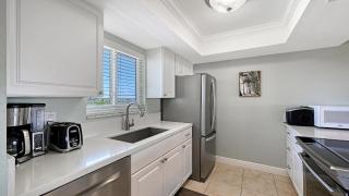 Crescent Royale Condominiums 5D - 9