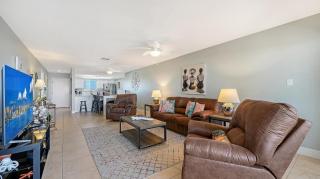 Crescent Royale Condominiums 5D - 3