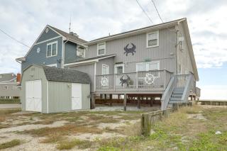 Walk to Public Beach Bayfront Jersey Home with View - 9