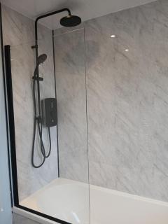 2-Bed Coastal Apartment by Eyemouth Harbour - 3