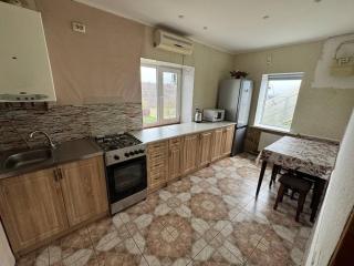 Приватний будинок з видом на монастир - 3