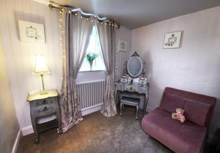 Barn Conversion Hot tub - 3