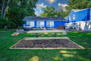 The Jackson Cottage on Grass Lake Waterfront 2 1 Nautical Cottage with Hot Tub Firepit & Year-Round Fun - 1