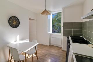 Charmant T3 en Provence, lumineux et tout confort - 9