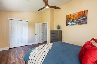 Mountain Jewel Modern Townhome in the Pines Great Location Near Downtown Flagstaff - 9