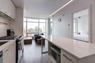 Calgary 1 Bedroom Apartment - 2