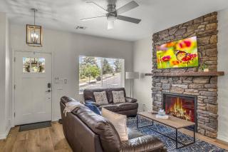 Breezy Pines Mountain Views Hiking Trails Nearby - 8