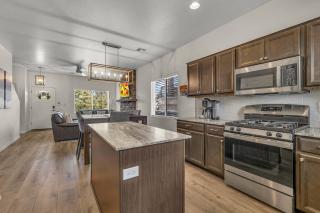 Breezy Pines Mountain Views Hiking Trails Nearby - 5