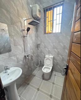 Serengeti Safari Inn - 6