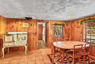 Rustic Star Authentic Log Cabin in the Woods Near the Grand Canyon Flagstaff Williams - 1