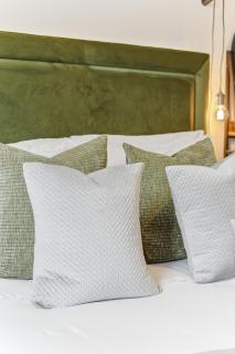 Lambert House Two - 3