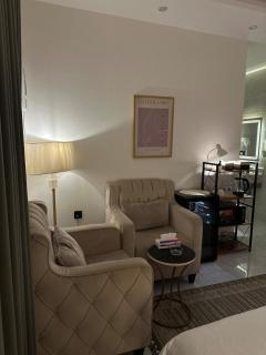 Studio with high privacy and smart access - 7