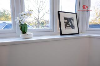 Luxury 9-Bed Contractor Home with Ensuite Rooms - 7