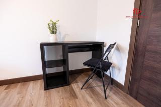 Luxury 9-Bed Contractor Home with Ensuite Rooms - 4